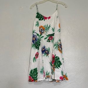 Old Navy size medium white floral flowy dress